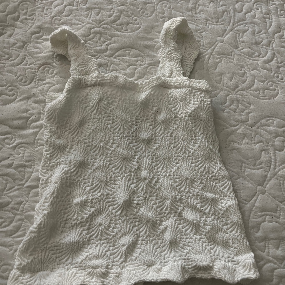 Buckle White Textured Tank Top